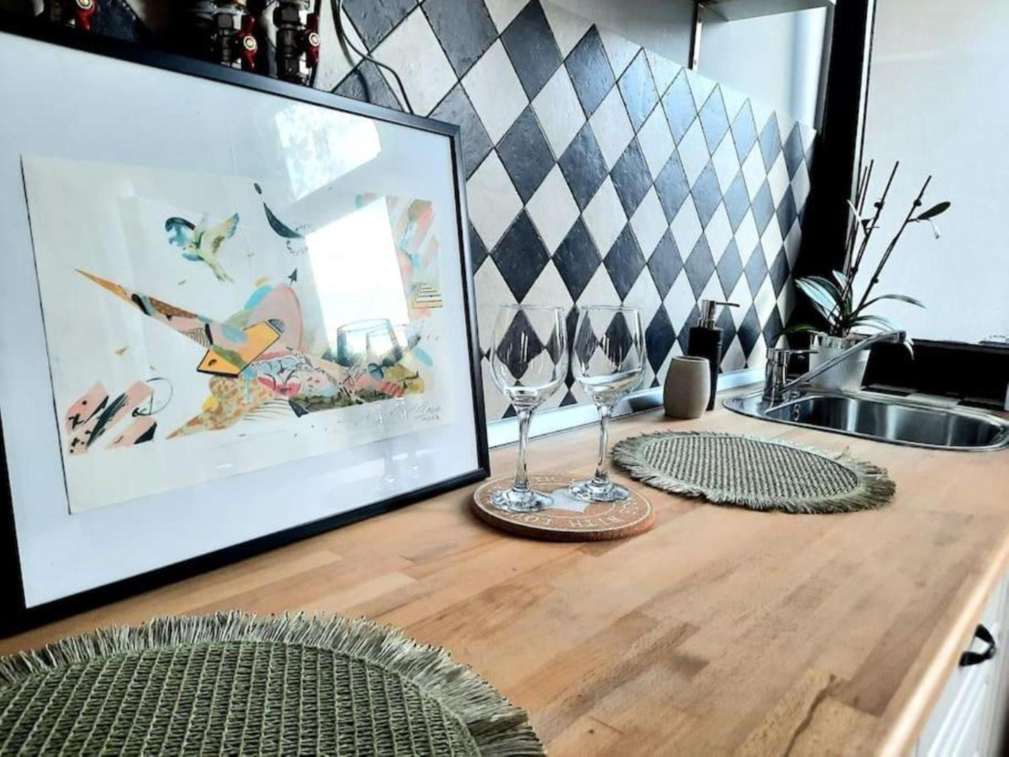 One Bedroom By The Park Old Town Belle Vue