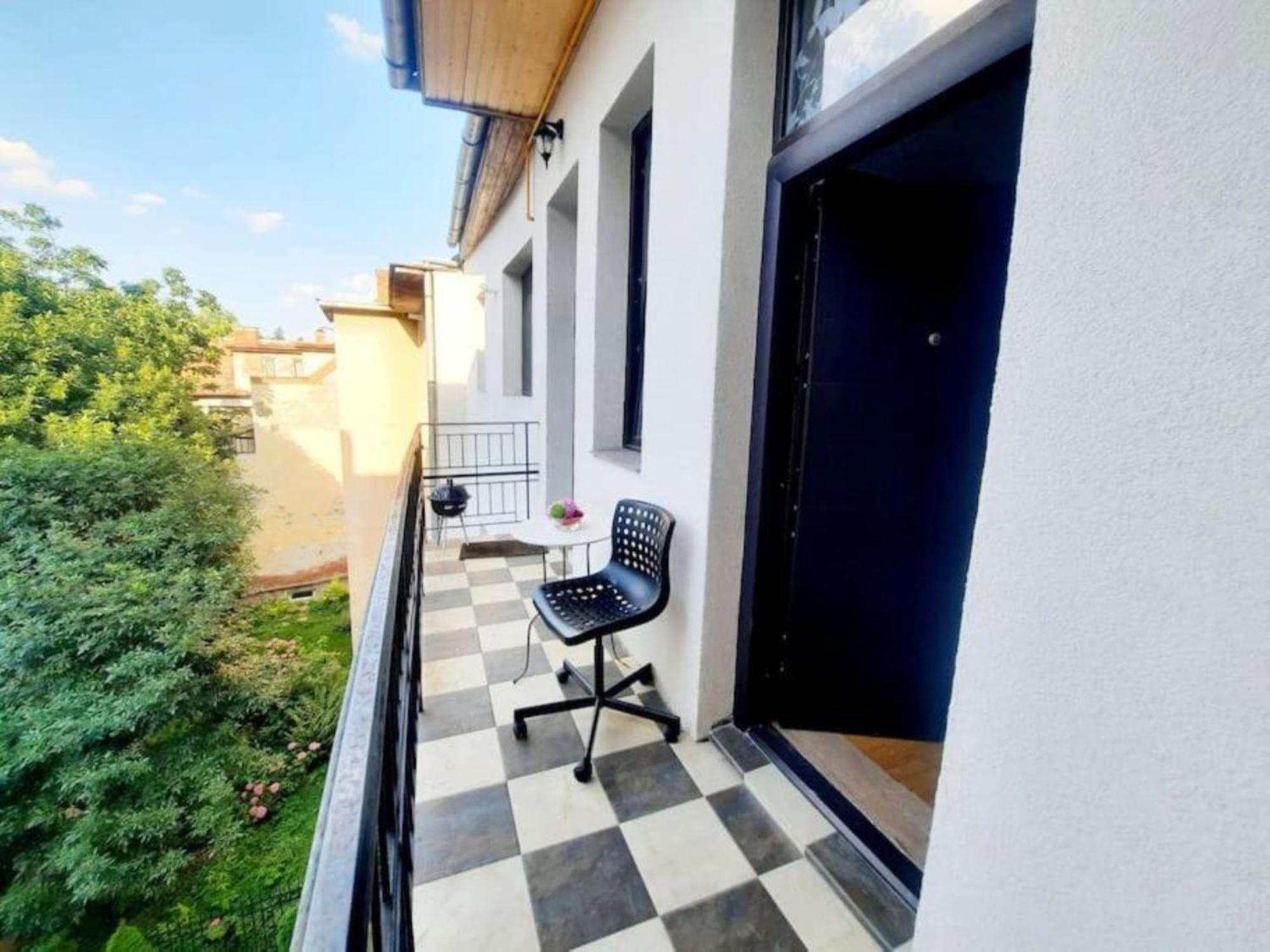 One Bedroom By The Park Old Town Belle Vue